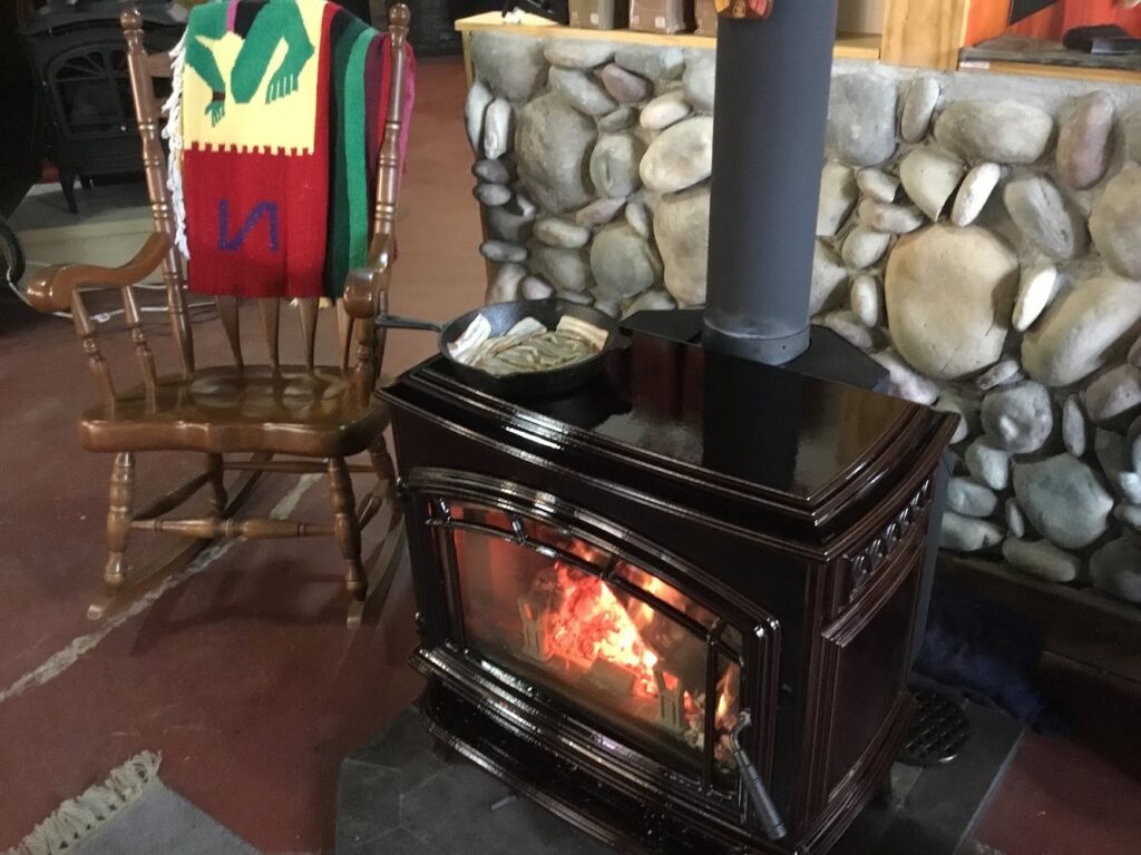 Busy Bear Fireplace & Patio in Willoughby Hills - FireplaceStoreFinder