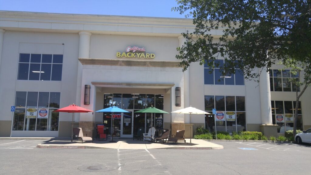 California Backyard (Gold River) in Rancho Cordova - FireplaceStoreFinder