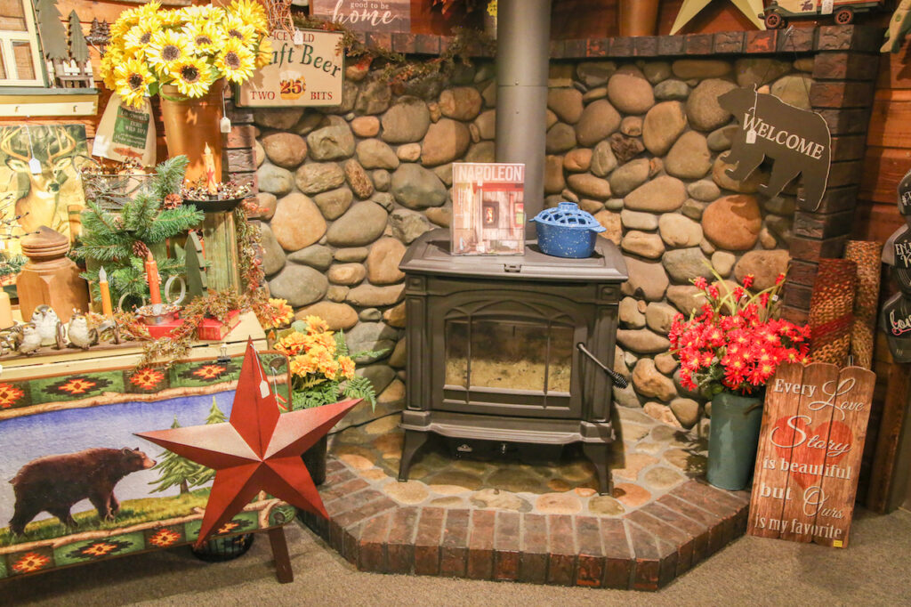 Country Elegance in Placerville - FireplaceStoreFinder