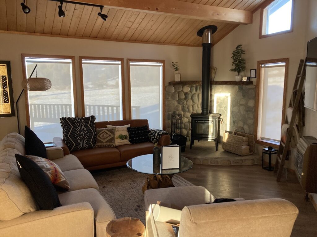 Dan's Flooring Window Coverings Fire Place & Kitchen Supply/Outdoor Kitchens in Ranchos De Taos - FireplaceStoreFinder