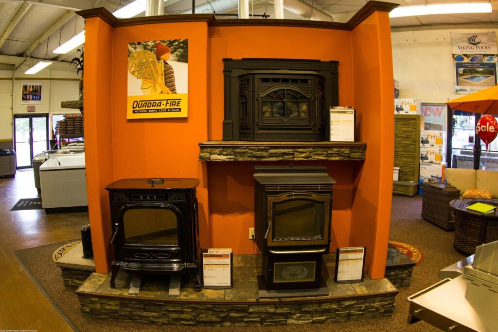 Emerald Outdoor Living Salem in Salem - FireplaceStoreFinder