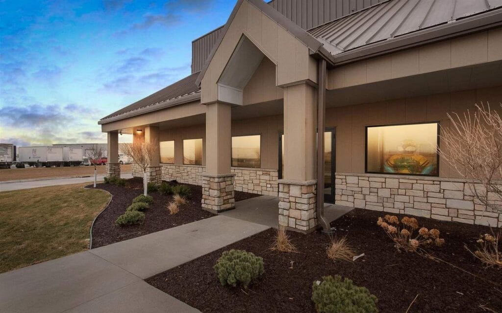 Firepits Direct in North Liberty - FireplaceStoreFinder