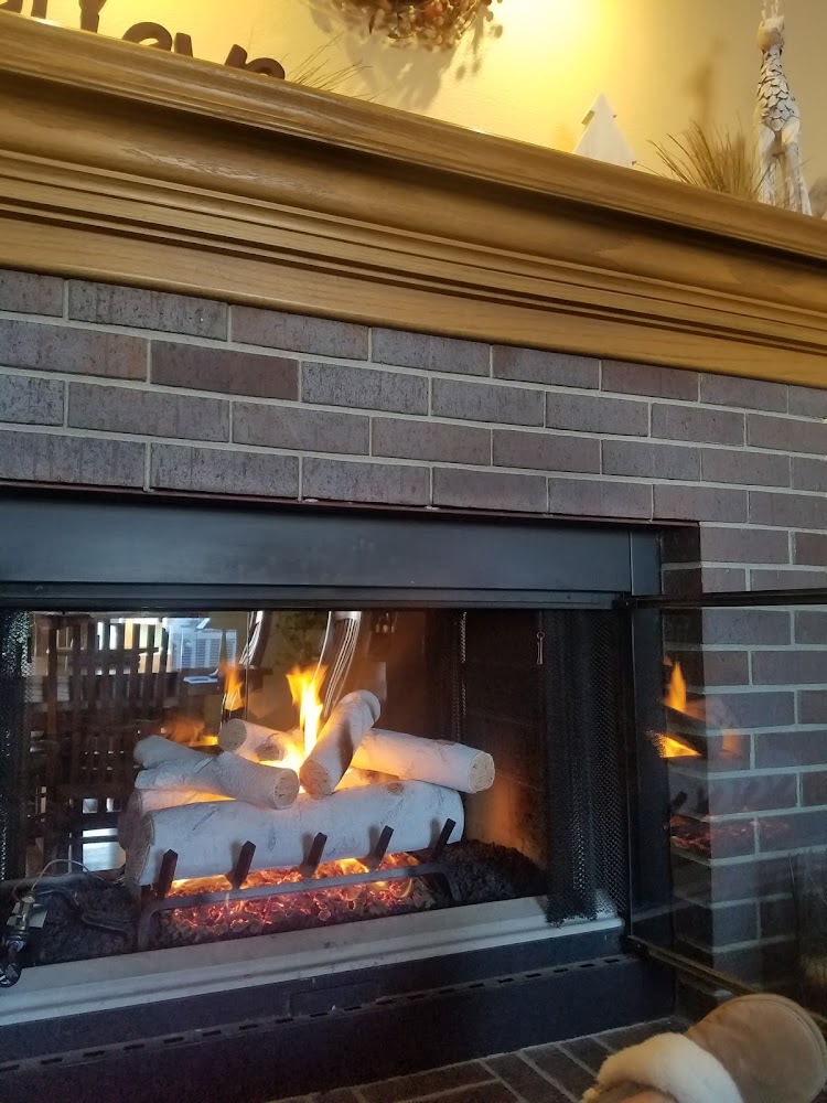 Fireplace & BBQ Center in Clive - FireplaceStoreFinder