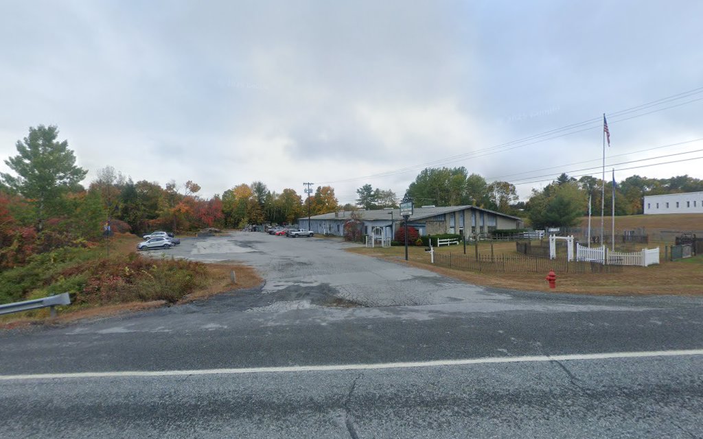 Hawks Mountain Ironworks in North Springfield - FireplaceStoreFinder