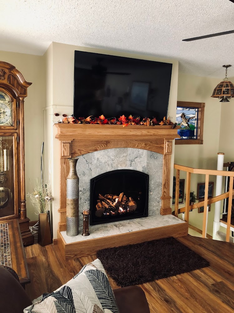 Lil' Bit of Country Stoves & Fireplaces in Strawberry Point - FireplaceStoreFinder