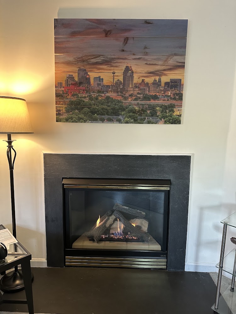 Top Gas Fireplace in Crestwood - FireplaceStoreFinder