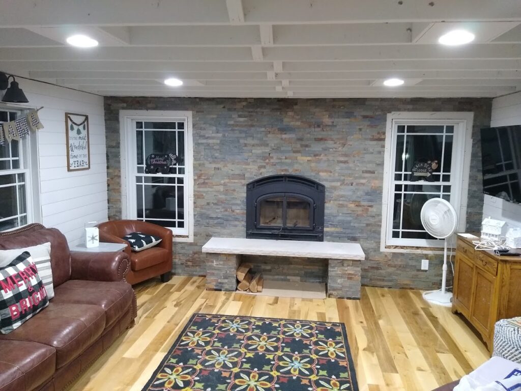 Trapper's Fireplace Gallery in Eagle River - FireplaceStoreFinder