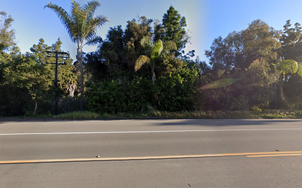 Venetian Architectural Stone in Del Mar - FireplaceStoreFinder