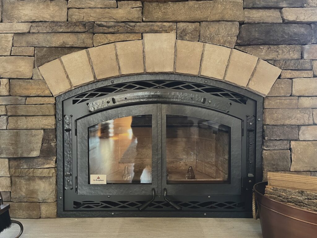iiic fireplace in Green Brook Township - FireplaceStoreFinder